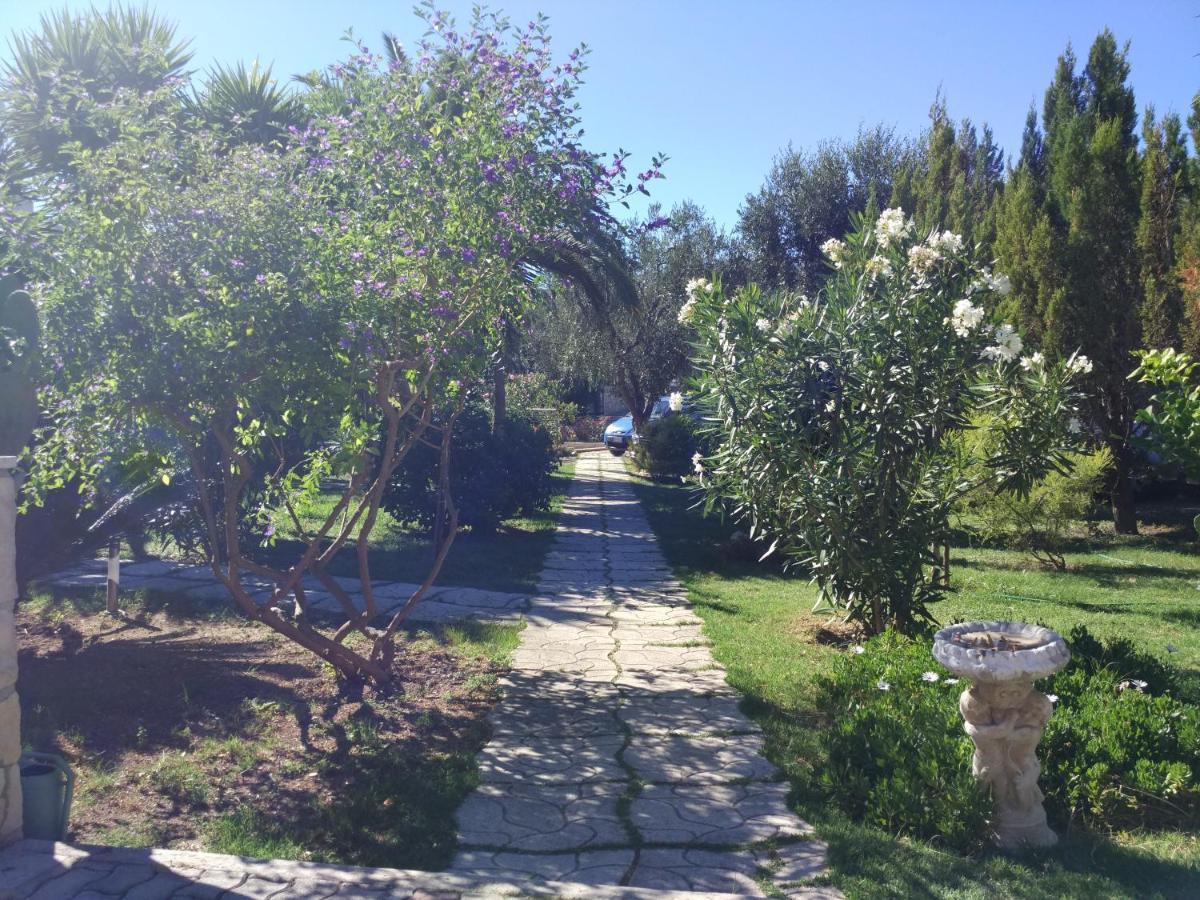 B&B Conca Del Faro Mattinata Εξωτερικό φωτογραφία